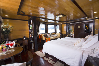 Ocean Suite Cabin with private balcony