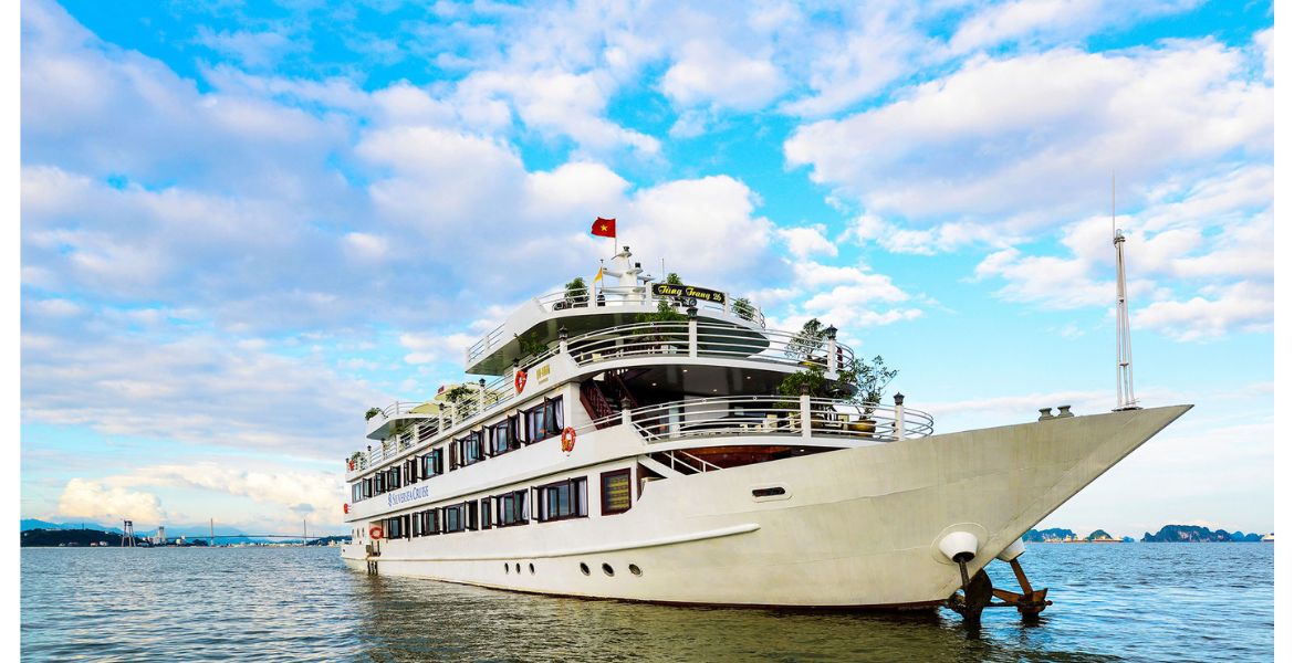 Swan Cruises Halong