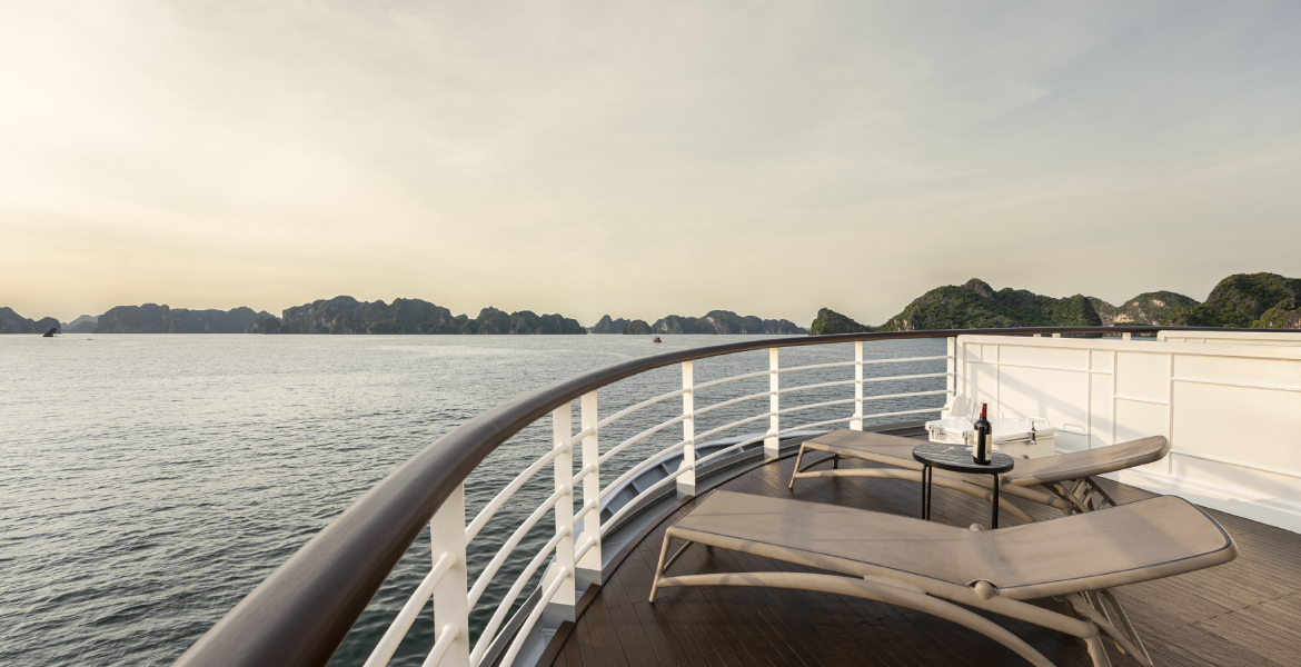 Ambassador Signature Overnight Cruise